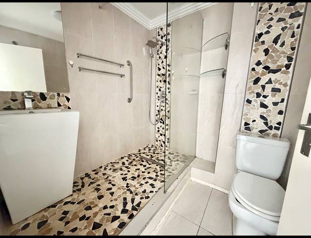 2 BEDROOM APARTMENT TO LET IN WESTBROOK